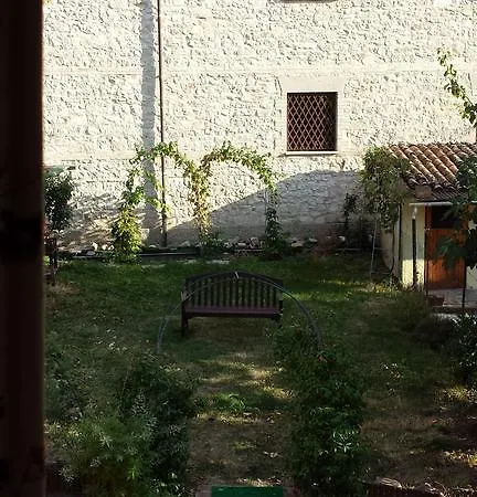 住宿加早餐酒店 拉卡苏瑟尔迪阿西西住宿加早餐旅馆 3*