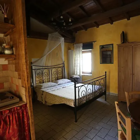 拉卡苏瑟尔迪阿西西住宿加早餐旅馆 3* 阿西西