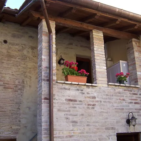 La Casuccia Di Отель типа 