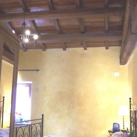 La Casuccia Di Отель типа 